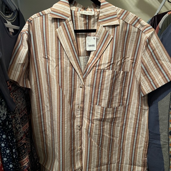 Free People Poolside Boyfriend top - Picture 6 of 7